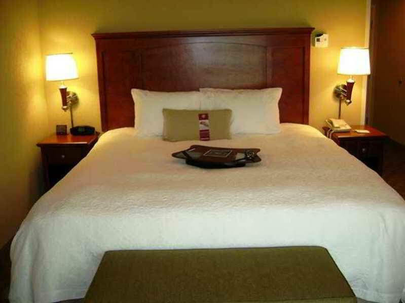 Hampton Inn & Suites פדוקה מראה חיצוני תמונה